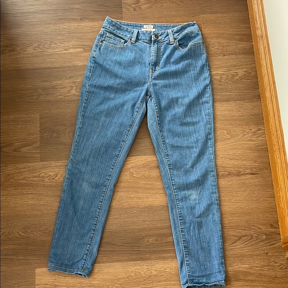 L.L. Bean Blue Straight Leg Jeans Timeless Style